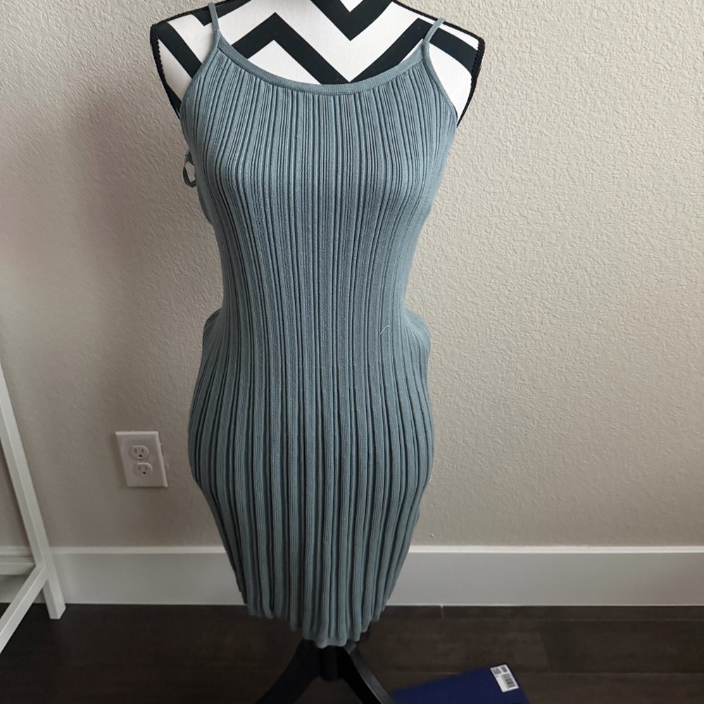Abercrombie & Fitch || crossback ribbed elevated knit mini dress in blue - Picture 2 of 6
